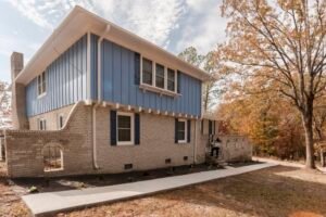 389 Myra Road-088